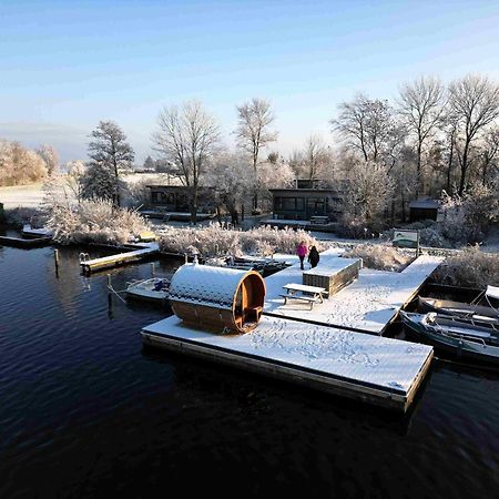 Pean-Buiten Waterlodges Nes  Dış mekan fotoğraf