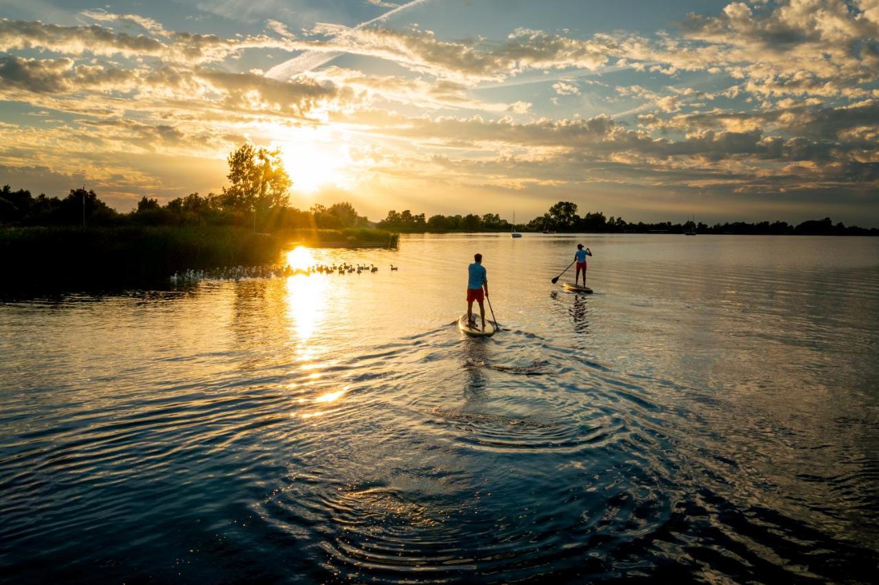 Pean-Buiten Waterlodges Nes  Dış mekan fotoğraf