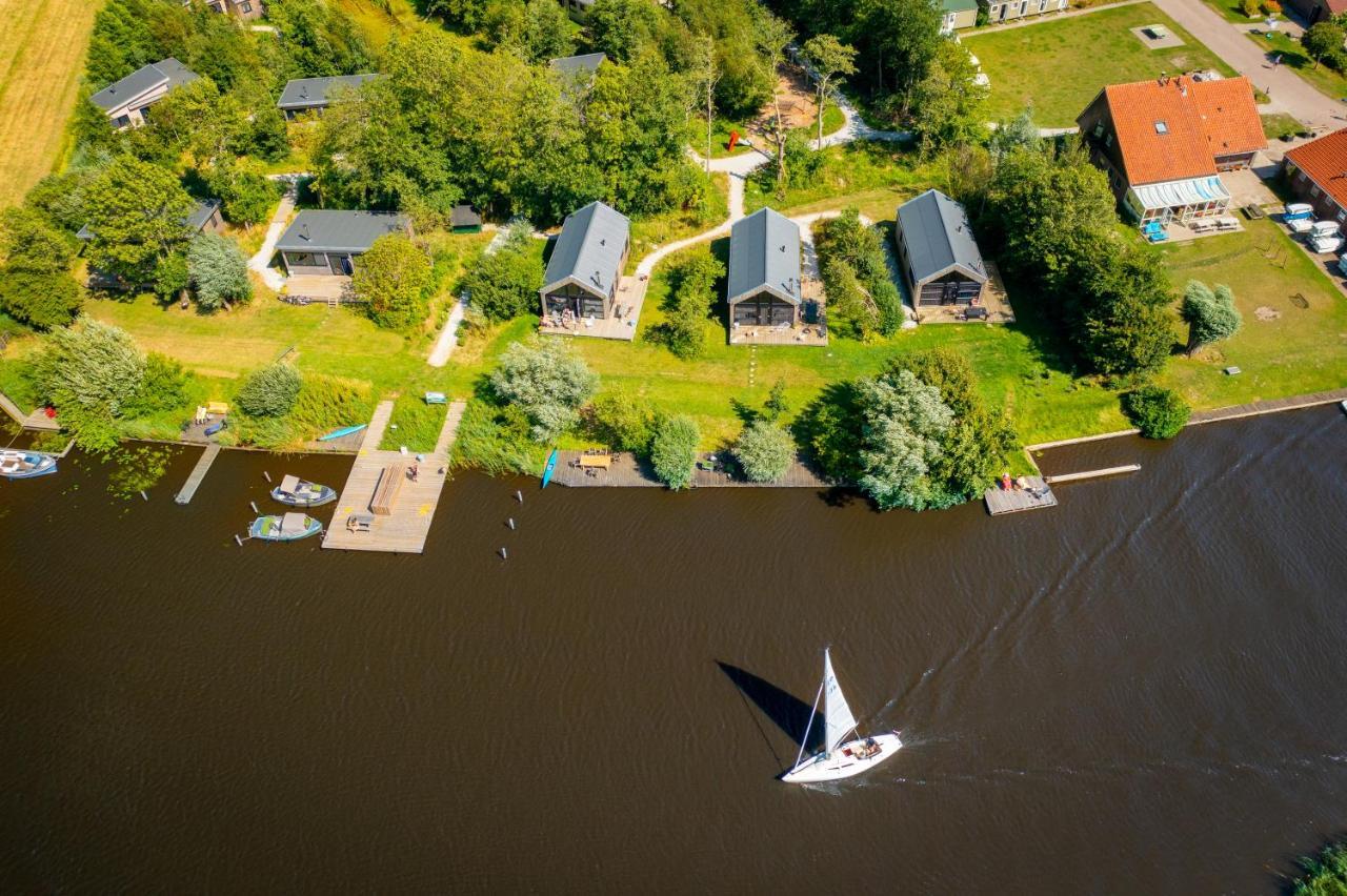 Pean-Buiten Waterlodges Nes  Dış mekan fotoğraf