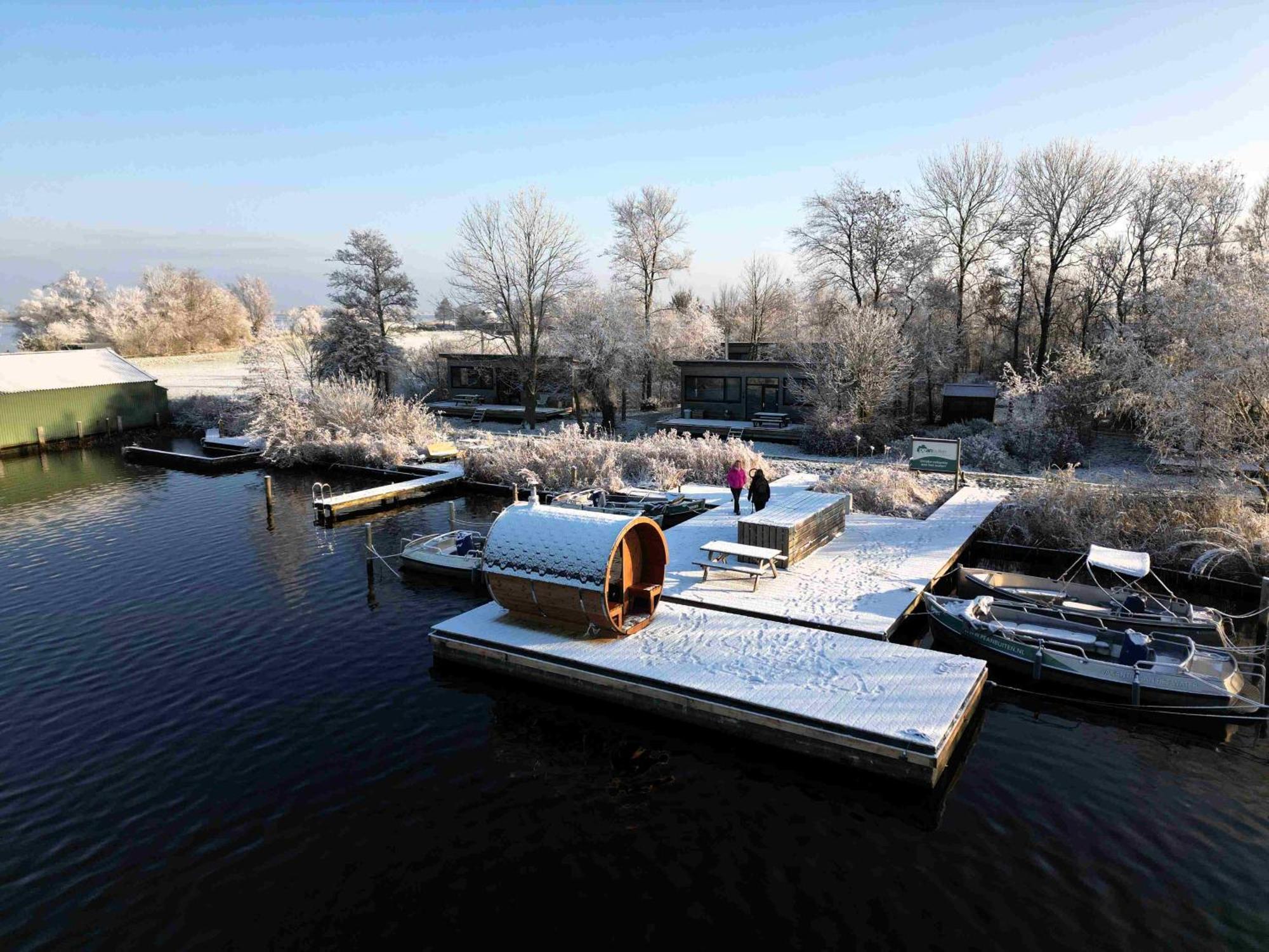 Pean-Buiten Waterlodges Nes  Dış mekan fotoğraf