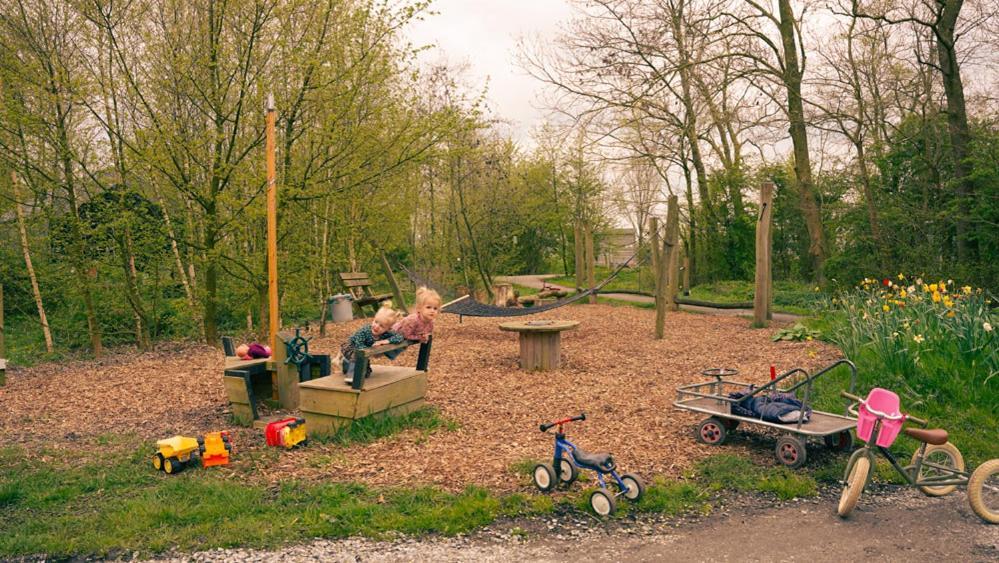 Pean-Buiten Waterlodges Nes  Dış mekan fotoğraf